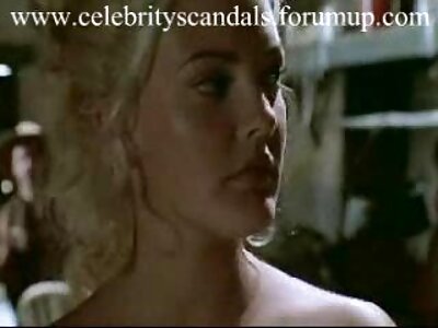 Sexy japanisches Babe doppelter Blowjob und heißer Sex gruppensex im swingerclub