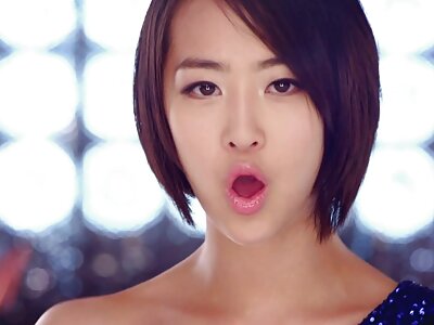 Beim gruppensex im pornokino ersten Date ficken