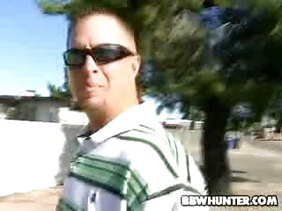 Wunderschöne japanische Krankenschwester beim youporn gruppensex Blowjob