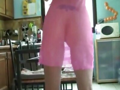 Tsubasa Kato nimmt es in ihre behaarte studentengruppensex Muschi