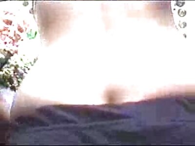 Japanisches private gruppensexfilme Schulmädchen Teen bekommt ihre enge rasierte asiatische Muschi hart gefickt